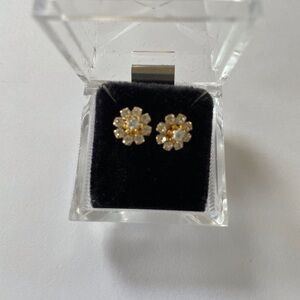 NWOT Cubic Zirconia Stud Earrings